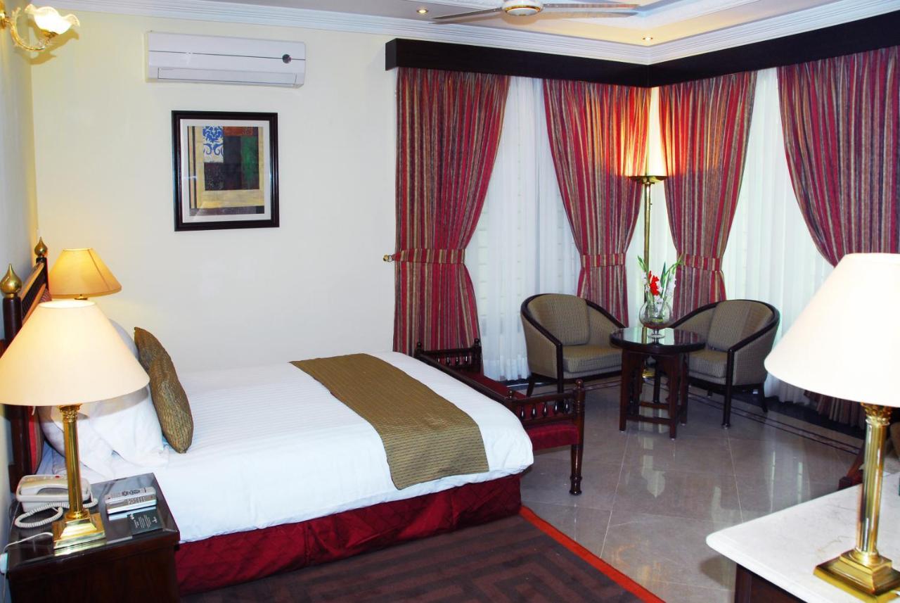 Avari Xpress, Islamabad ラーワルピンディー エクステリア 写真